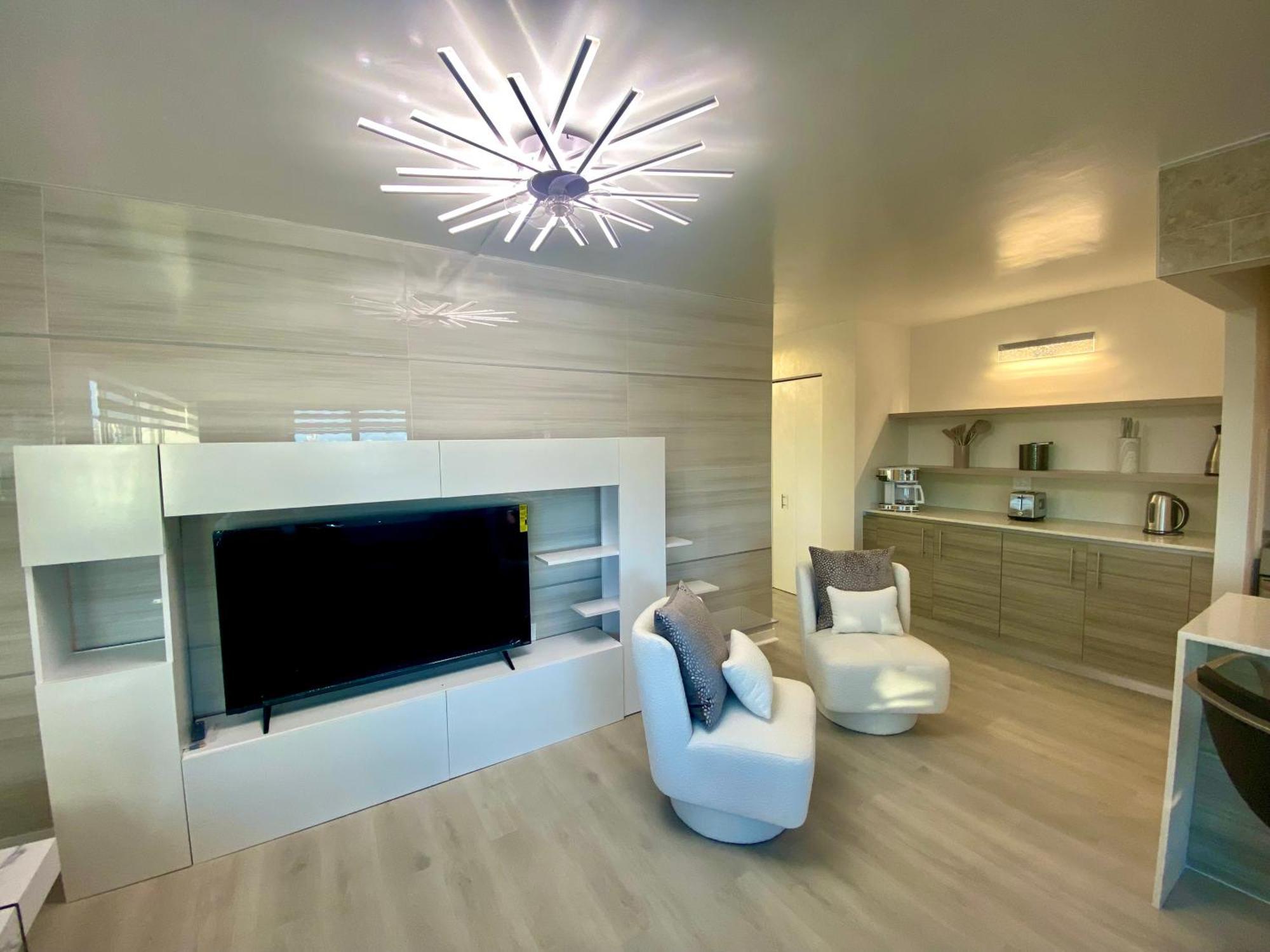 Panoramic Luxurious Waterfront One Bedroom Apartment With Miami Skyline View Free Parking 5Min Drive To Маями Бийч Екстериор снимка