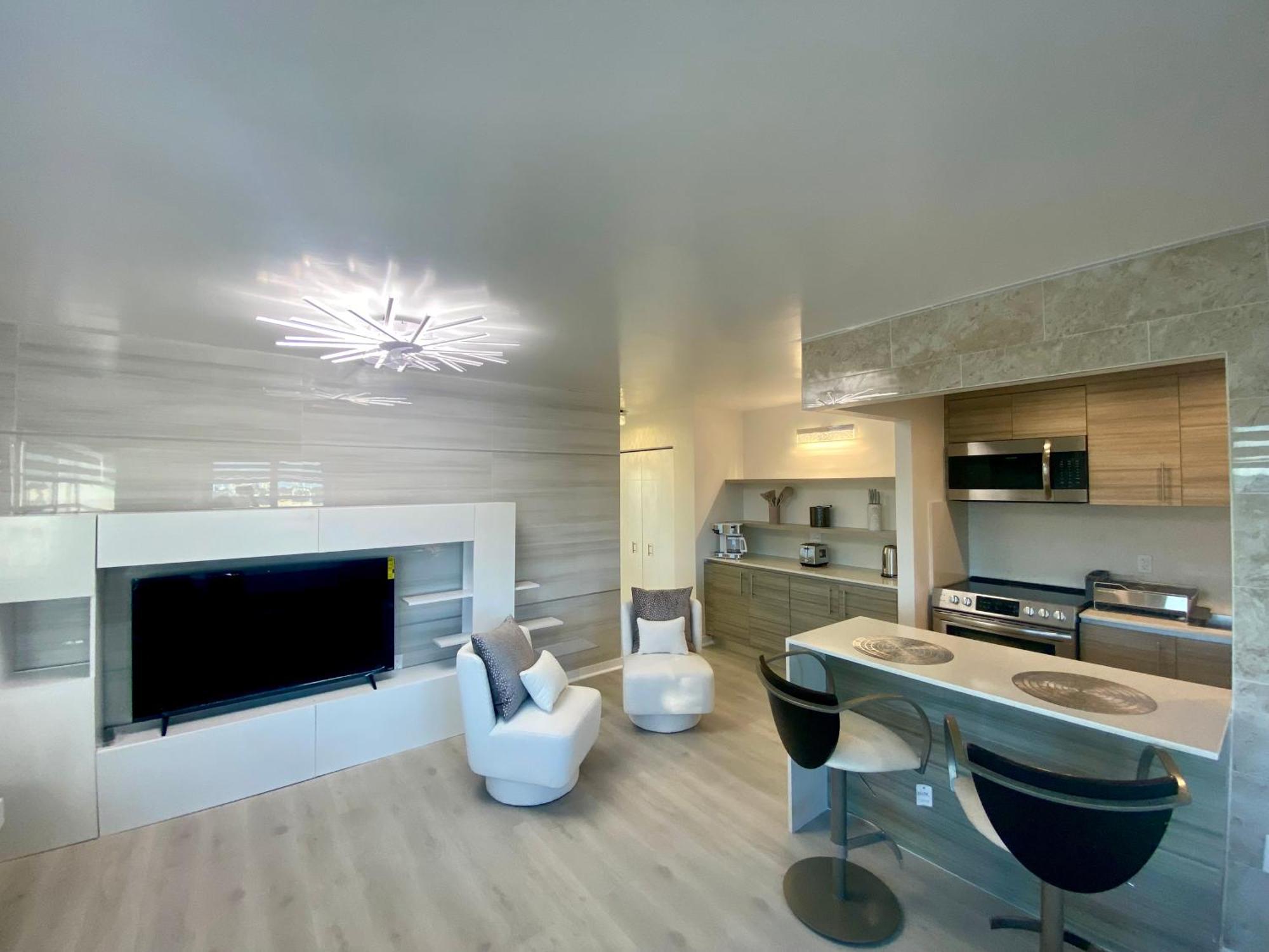 Panoramic Luxurious Waterfront One Bedroom Apartment With Miami Skyline View Free Parking 5Min Drive To Маями Бийч Екстериор снимка