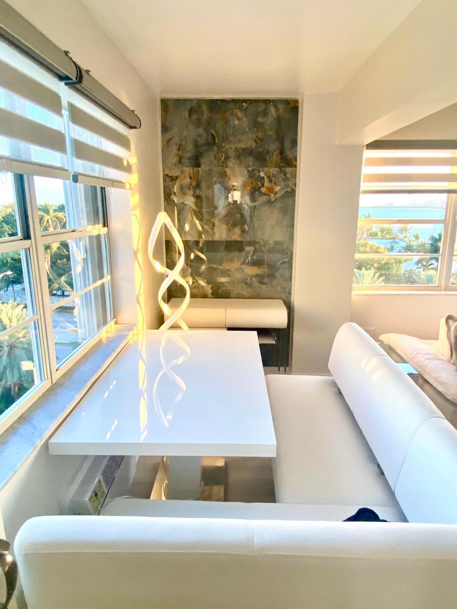 Panoramic Luxurious Waterfront One Bedroom Apartment With Miami Skyline View Free Parking 5Min Drive To Маями Бийч Екстериор снимка
