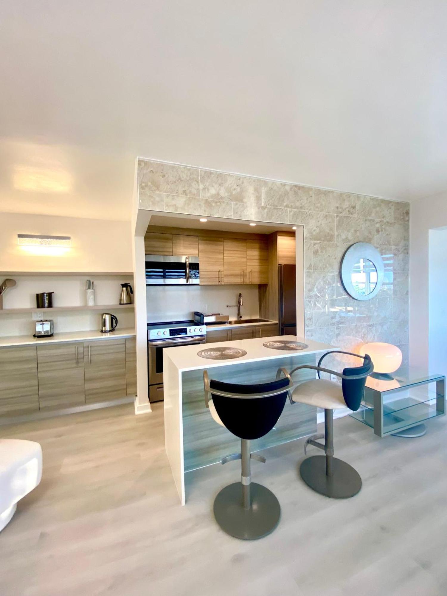 Panoramic Luxurious Waterfront One Bedroom Apartment With Miami Skyline View Free Parking 5Min Drive To Маями Бийч Екстериор снимка